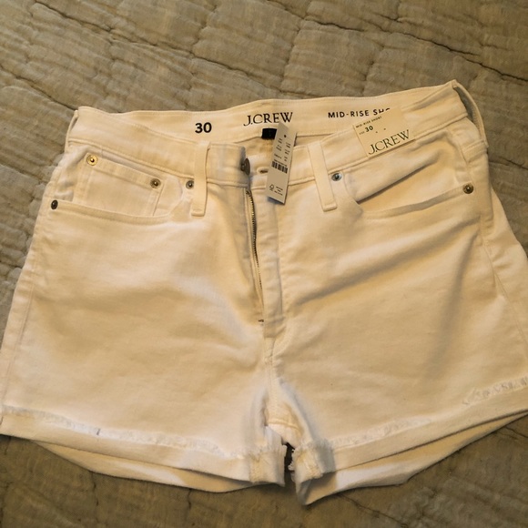 Women’s J Crew mid-rise white denim shorts - new with tag - Picture 1 of 6